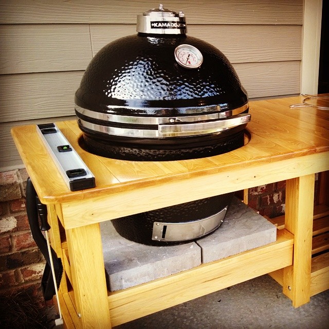 Controlling the Temperature of Your Kamado Grill